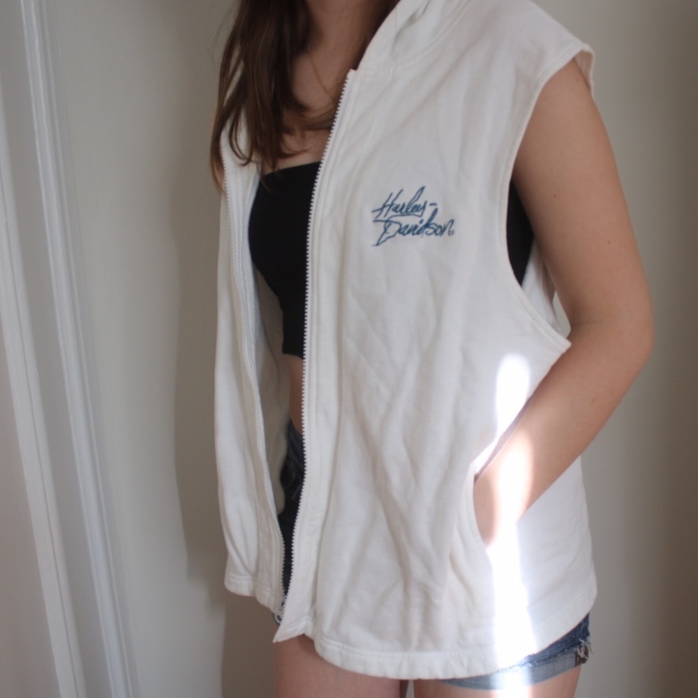 Harley-Davidson white sleeveless hoodie